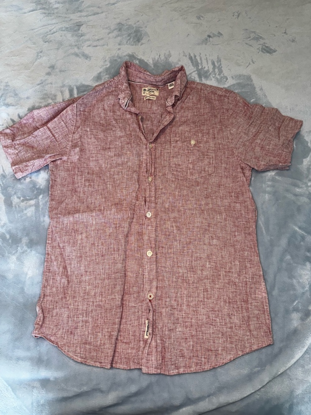 Weatherproof Men's Short-Sleeve Button-Down Shirt in Heathered Maroon